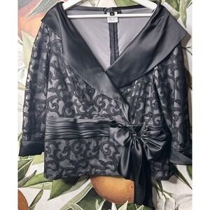 Tadashi Size 18 Black Tan Overlay Scalloped Lace Evening Top Blouse Long Sleeve